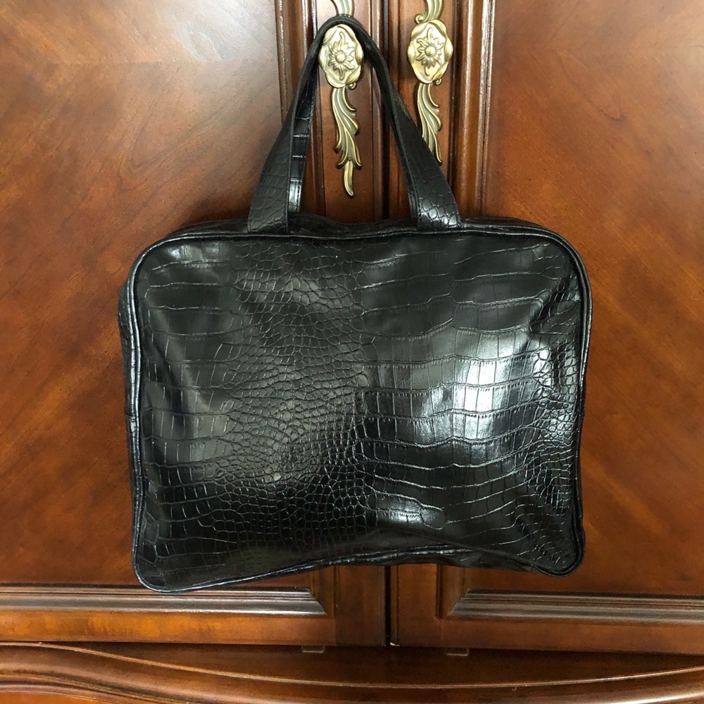 LAPTOP CARRIER .. AWESOME!!!
